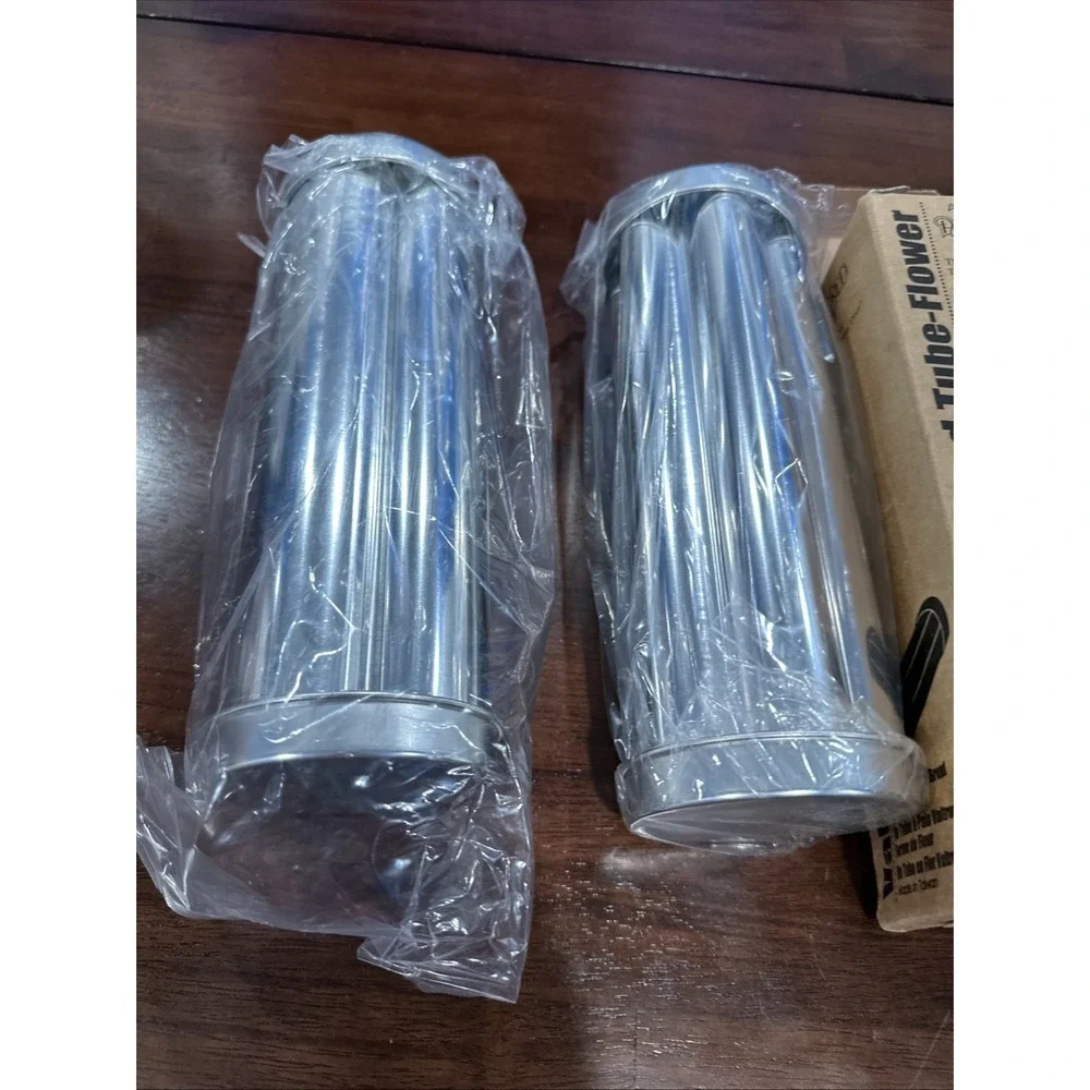 THE PAMPERED‎ CHEF Valtrompia Bread Tube Flower #1550 Heart #1560 LOT